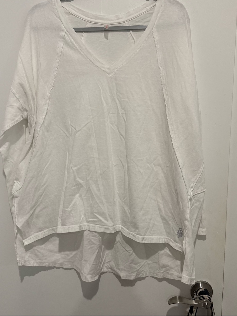 FP Movement Free People White 100% Cotton v neck Long Sleeve Top XS Oversized